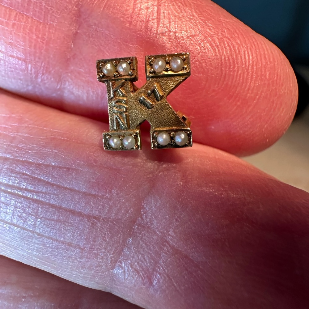 Antique 14k Pin